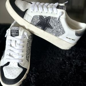 Vintage Havana Sneakers